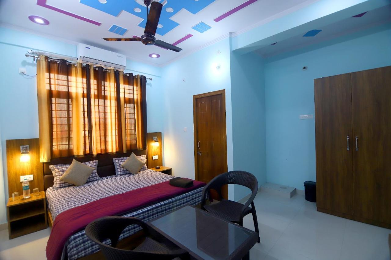 Hotel Comfort Inn Homestay Dehradun Exterior photo