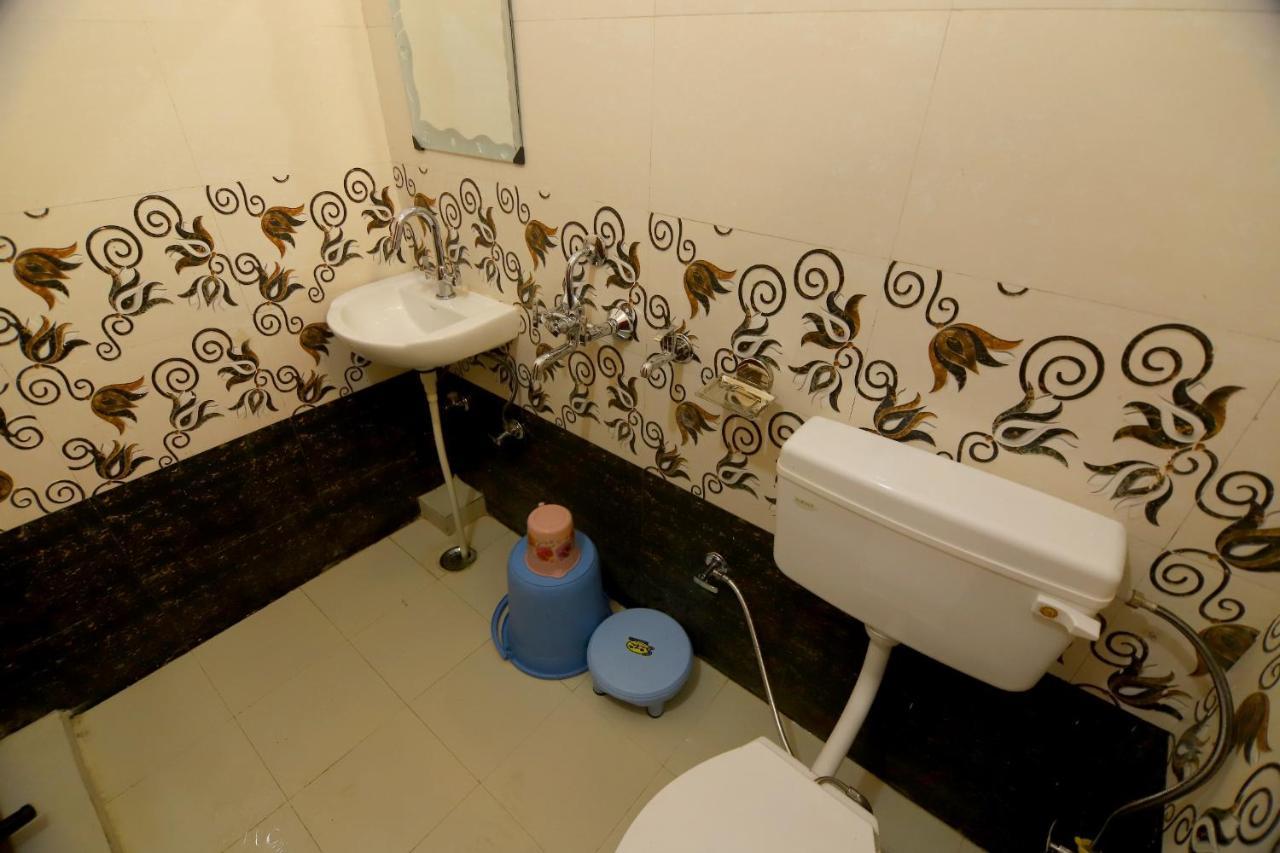 Hotel Comfort Inn Homestay Dehradun Exterior photo