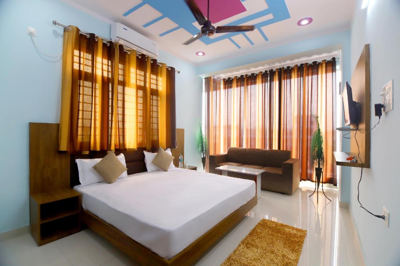 Hotel Comfort Inn Homestay Dehradun Exterior photo